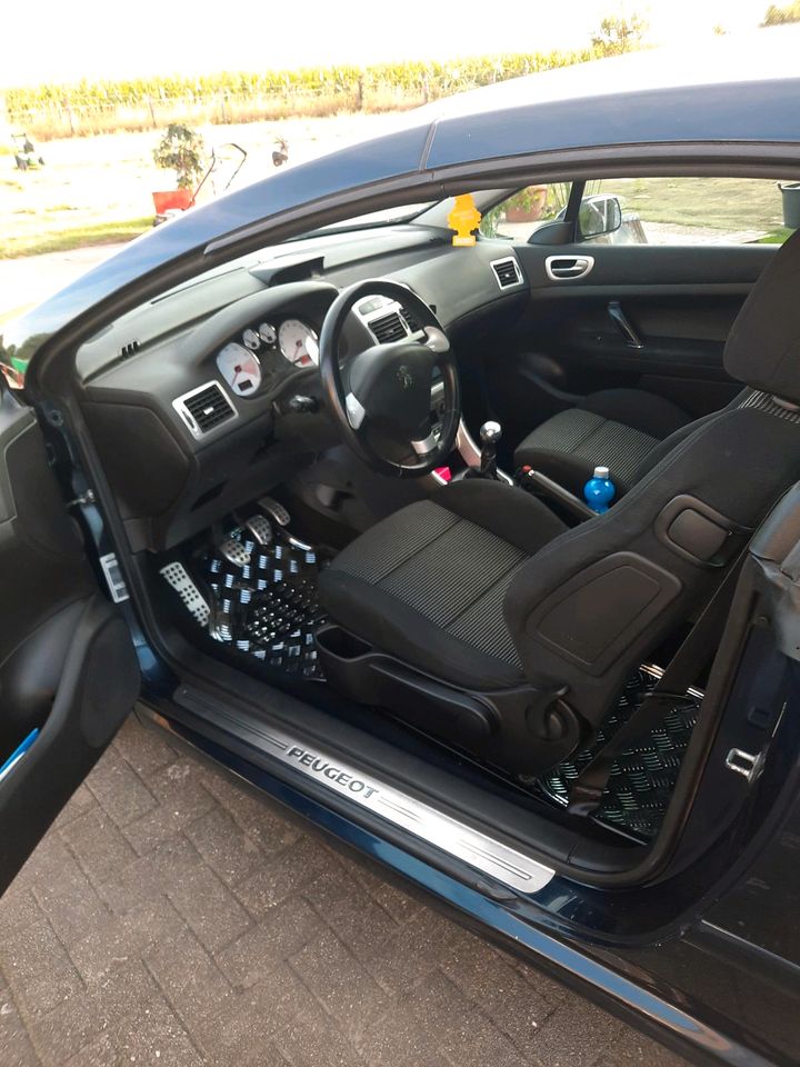 Peugeot 307cc in Schermbeck