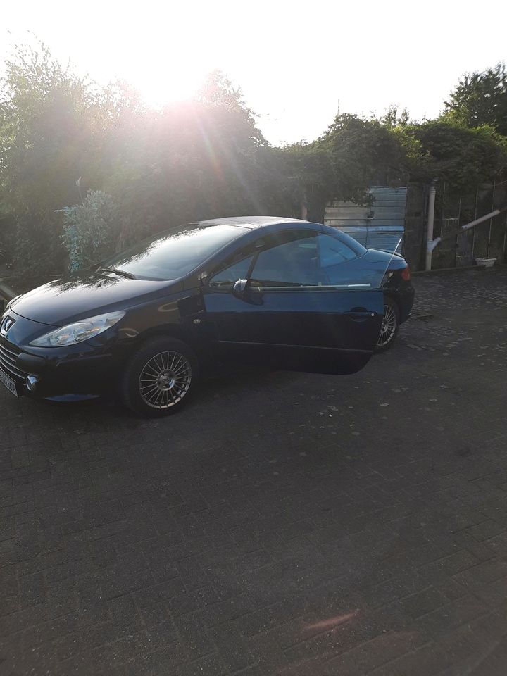 Peugeot 307cc in Schermbeck