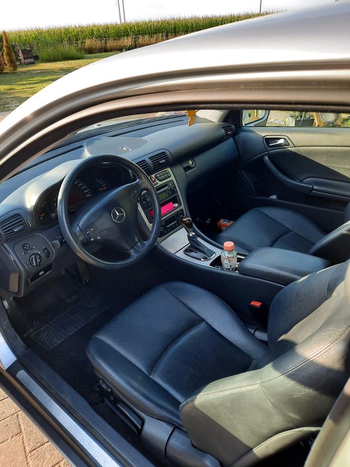 Mercedes 200 kompressor in Schermbeck